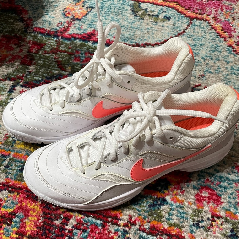 Nike Women's Court Lite Tennis Sneakers